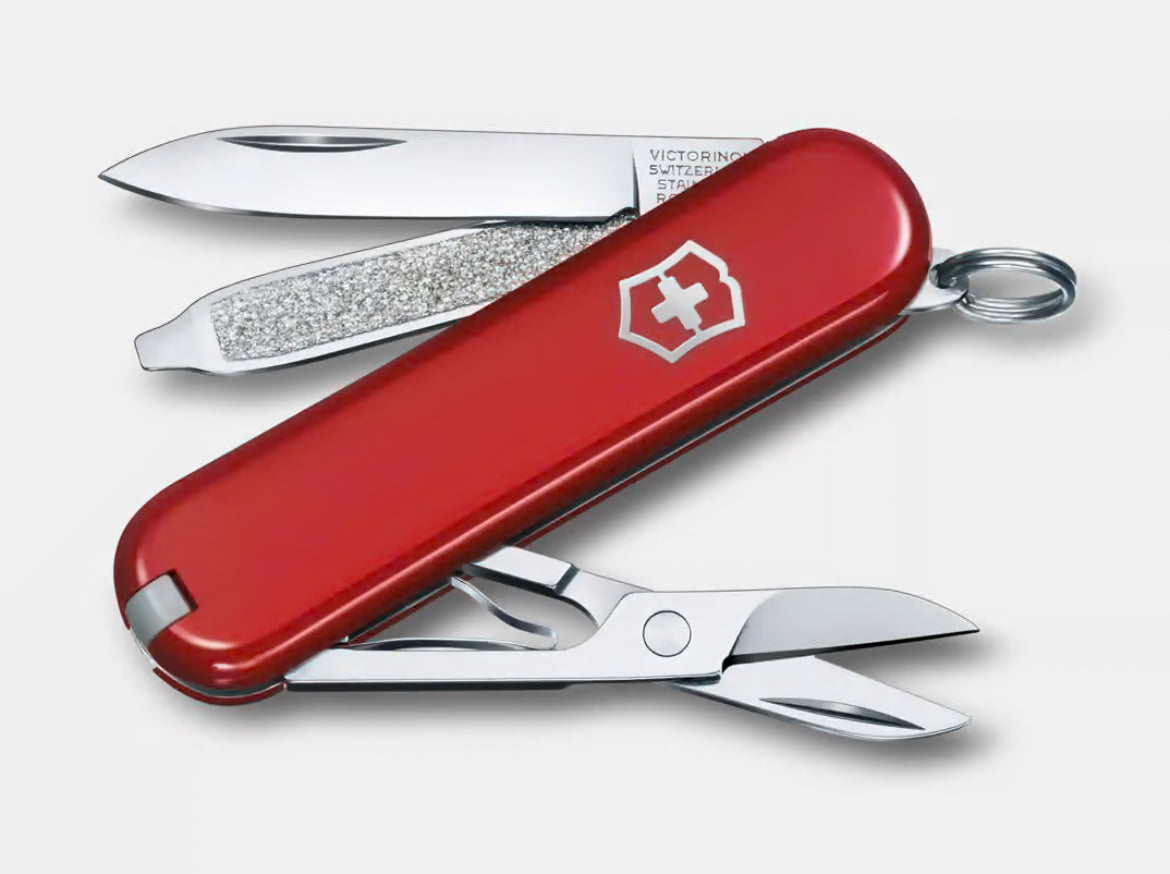 Classic SD Navaja VICTORINOX 0.6223.G ROJO — VICTORINOX