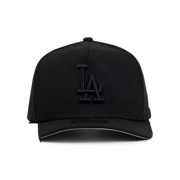 New Era Los Angeles Dodgers Negro Sobre Negro 9Fifty Marco A Snapback