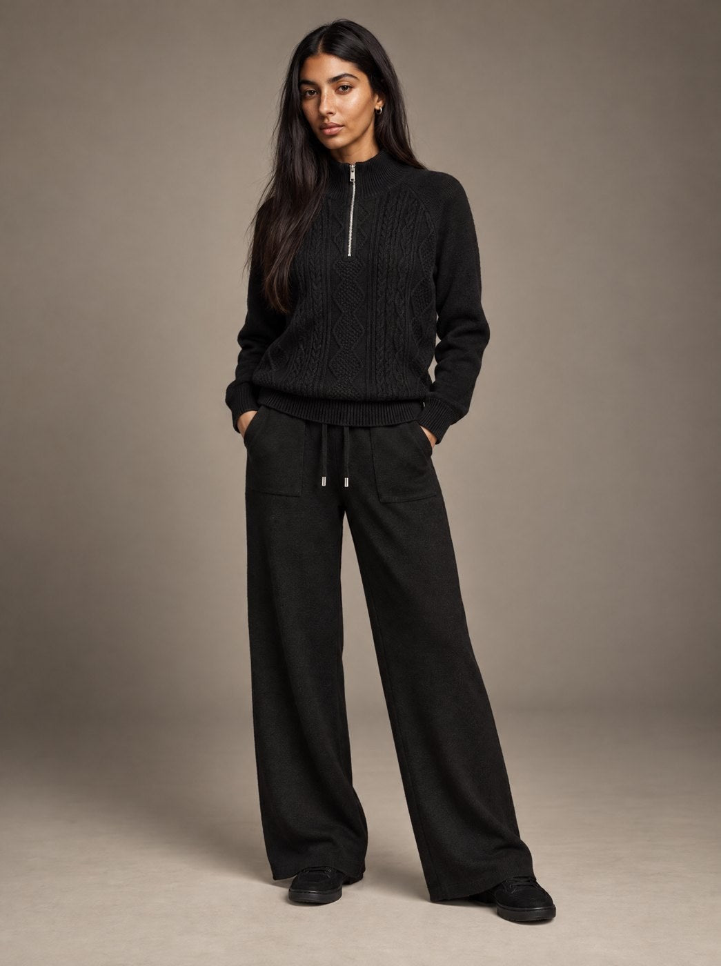 Conjunto Tejido Medio Cierre y Pantalón Amplio Dama Vertical Eagle – Negro – frente