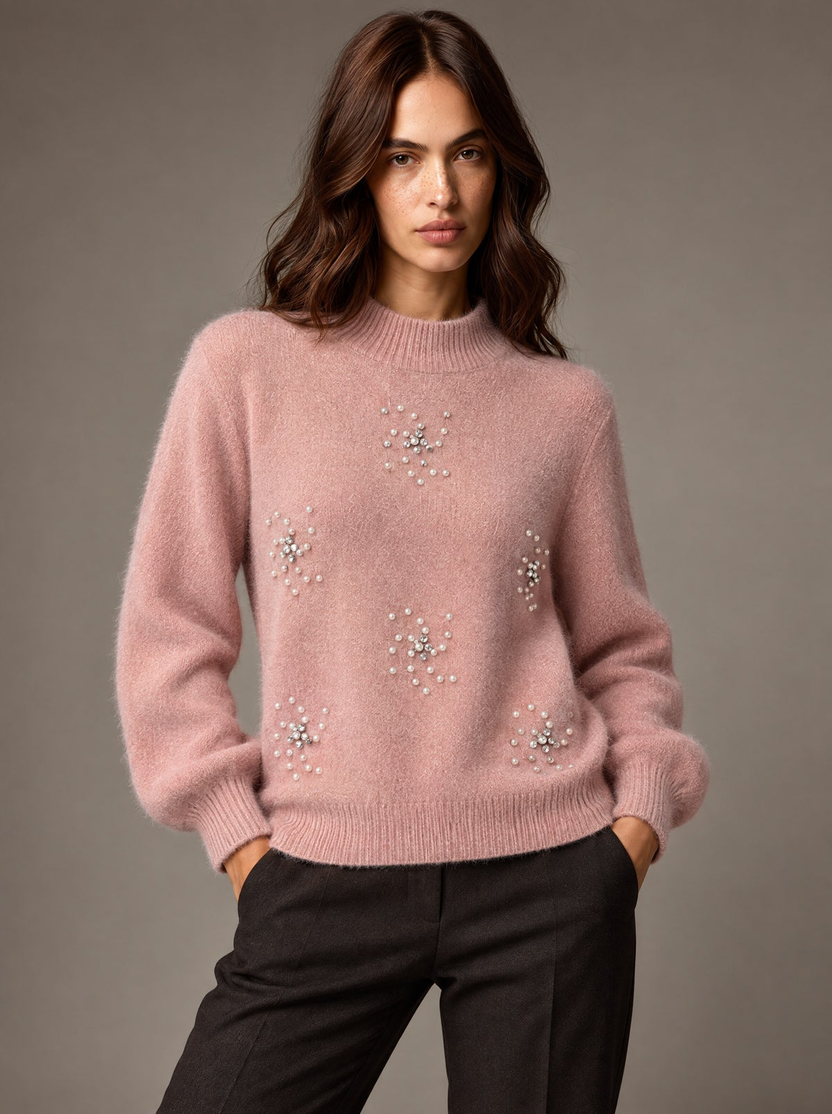 Suéter con Perlas Cuello Alto Dama Vertical Eagle – Rosa Palo – frente