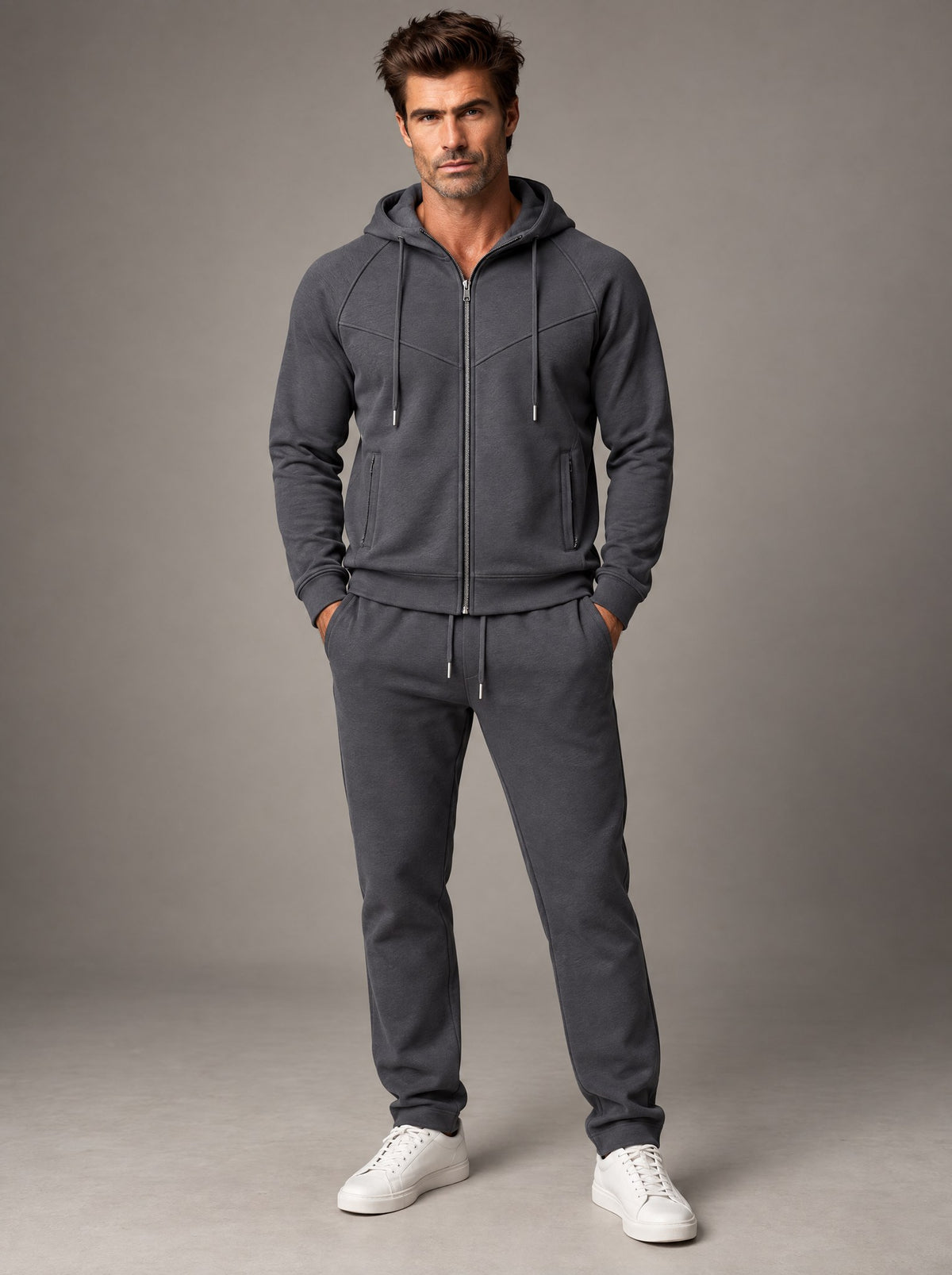 Conjunto Deportivo con Gorro y Cierre Caballero Vertical Eagle – Gris Oxford – frente