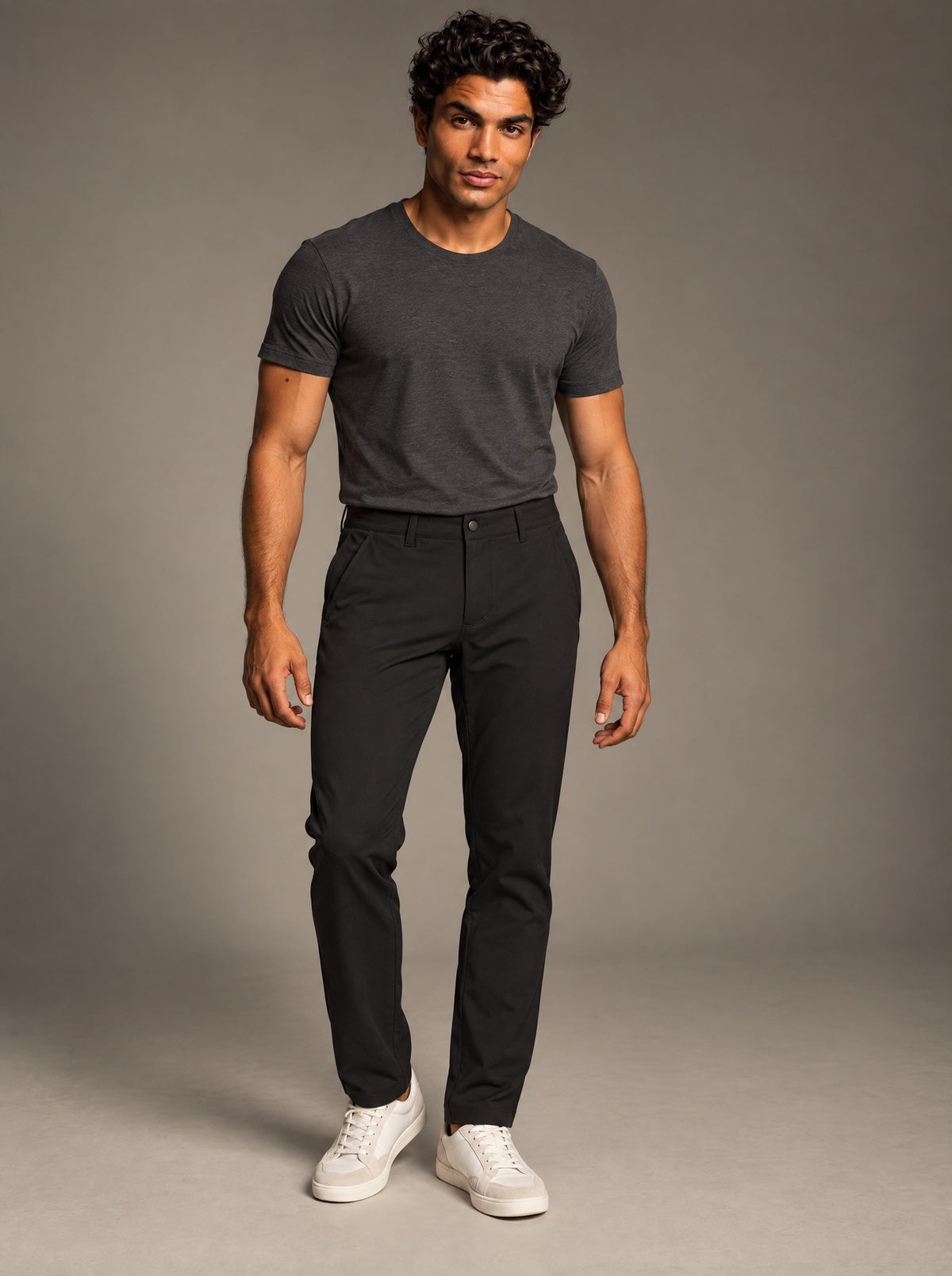 Pantalón Chino Tech Caballero Vertical Eagle – Negro – frente
